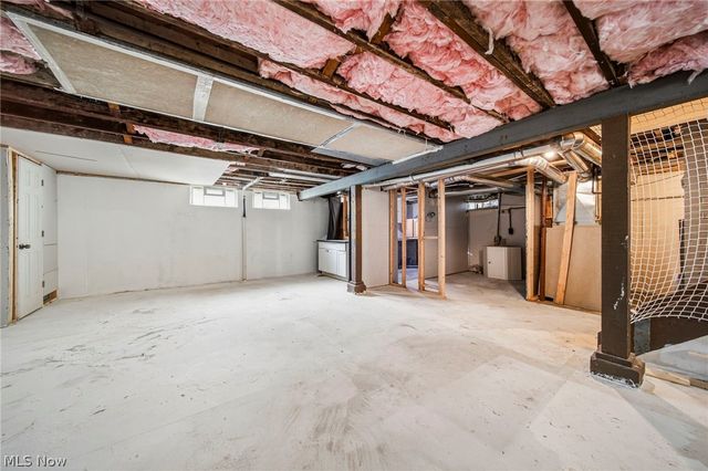 406 E 274th Street, Euclid, OH 44132