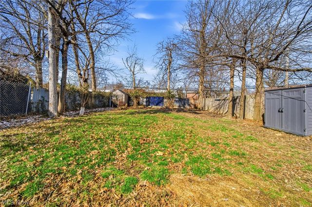 406 E 274th Street, Euclid, OH 44132