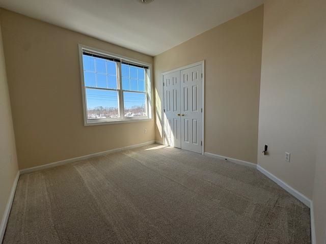 61 Pearl St Unit 33, Essex Junction, VT 05452