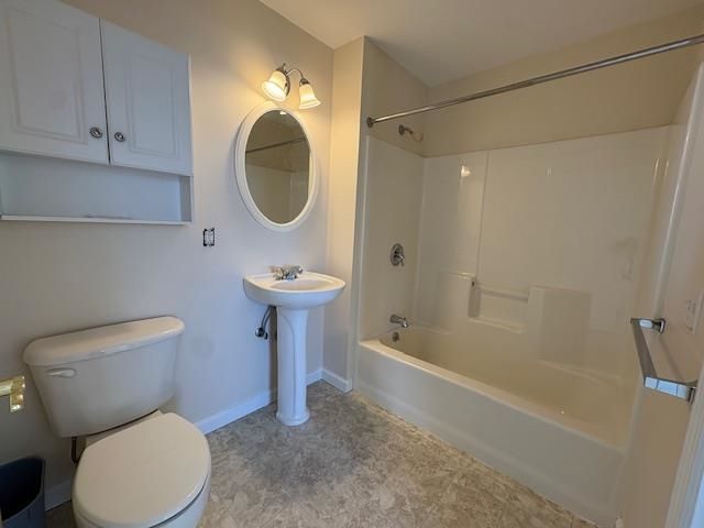 61 Pearl St Unit 33, Essex Junction, VT 05452