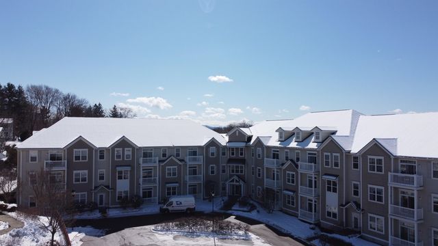 61 Pearl St Unit 33, Essex Junction, VT 05452