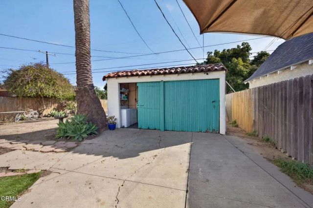2102-2104 Channel Drive, Ventura, CA 93001