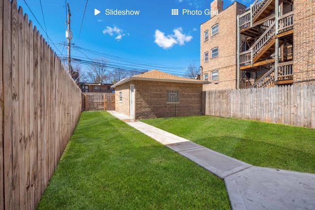 8110 S Vernon Avenue, Chicago, IL 60619