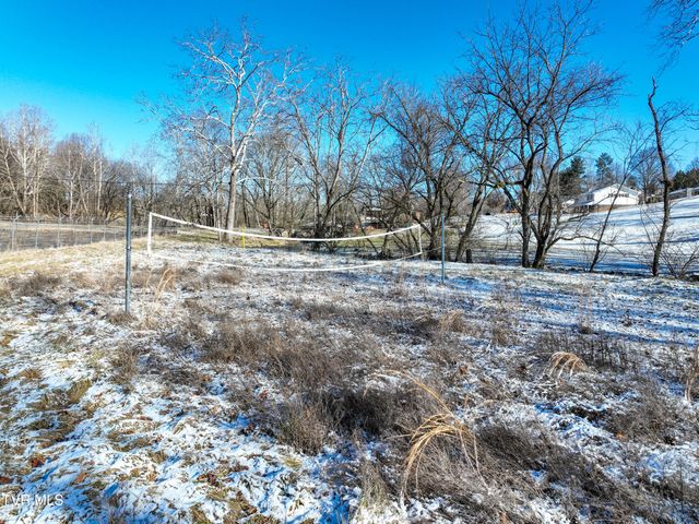 160 Creekside Trail, Bristol, VA 24201