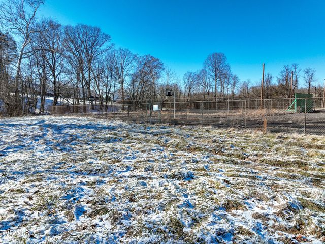 160 Creekside Trail, Bristol, VA 24201