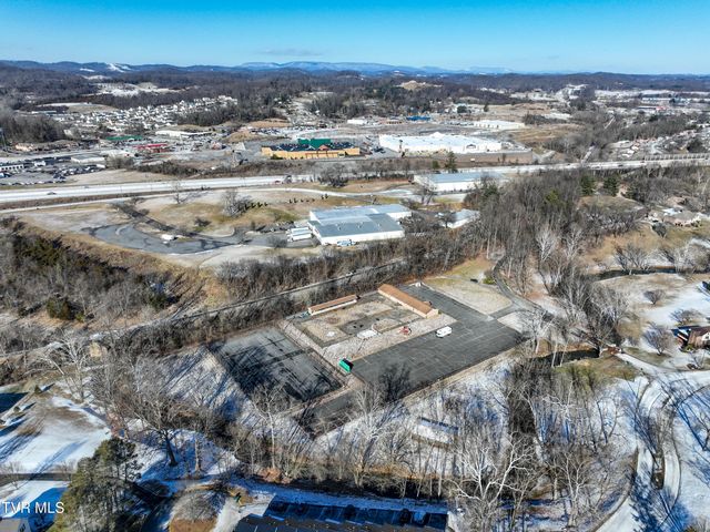 160 Creekside Trail, Bristol, VA 24201