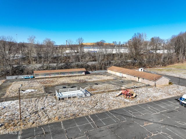 160 Creekside Trail, Bristol, VA 24201