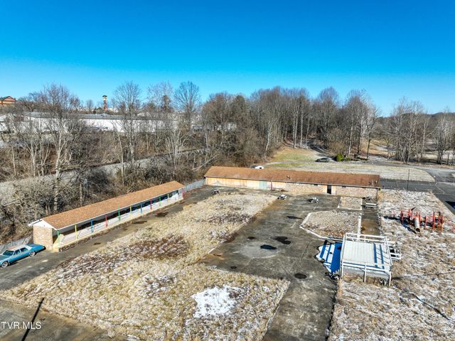 160 Creekside Trail, Bristol, VA 24201