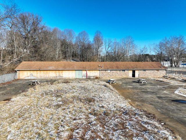 160 Creekside Trail, Bristol, VA 24201