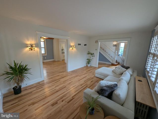 4500 RIDGE AVE, Halethorpe, MD 21227