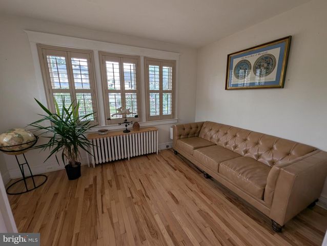 4500 RIDGE AVE, Halethorpe, MD 21227