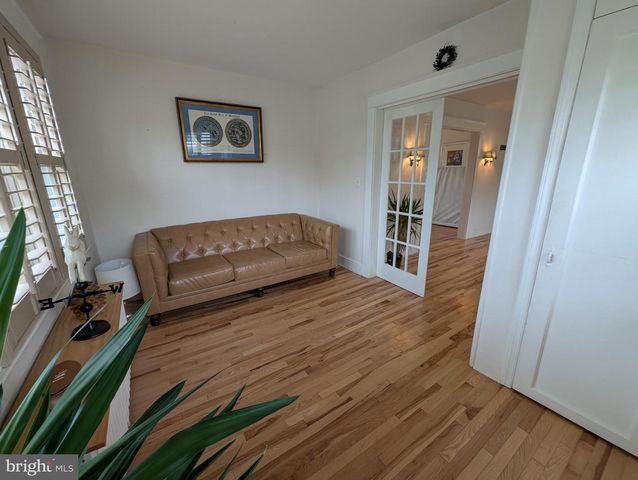 4500 RIDGE AVE, Halethorpe, MD 21227