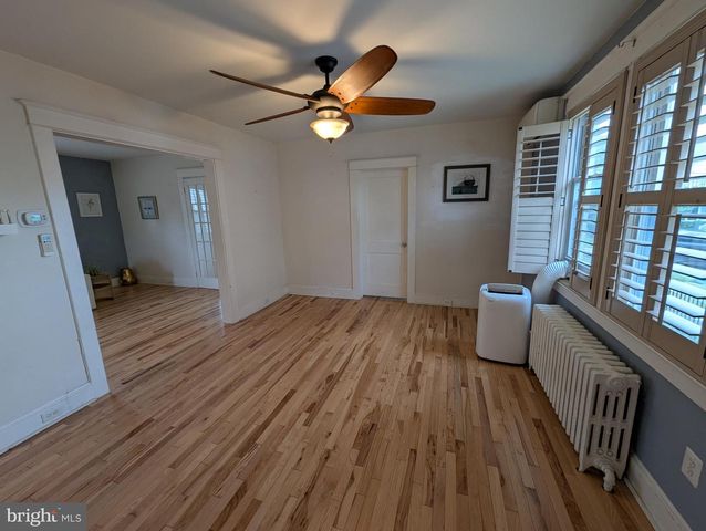 4500 RIDGE AVE, Halethorpe, MD 21227