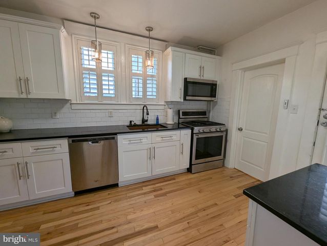 4500 RIDGE AVE, Halethorpe, MD 21227