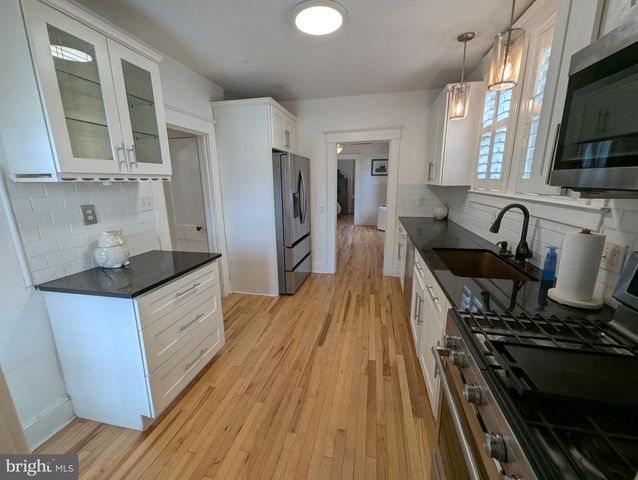 4500 RIDGE AVE, Halethorpe, MD 21227
