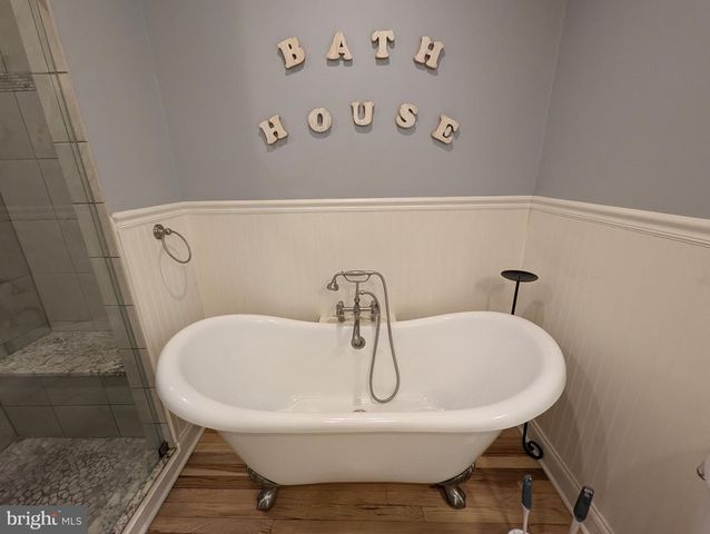 4500 RIDGE AVE, Halethorpe, MD 21227