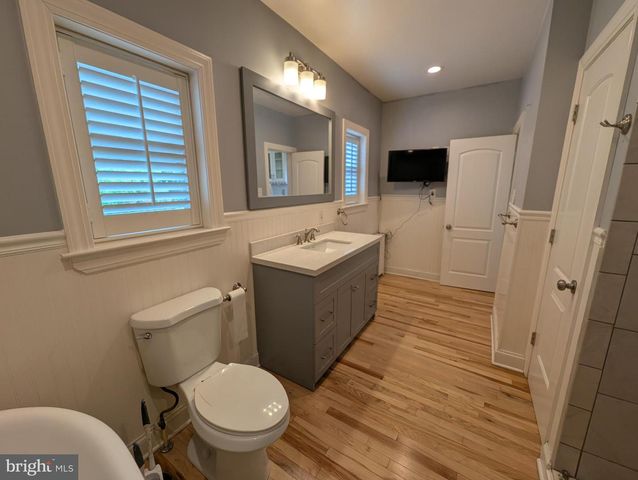 4500 RIDGE AVE, Halethorpe, MD 21227