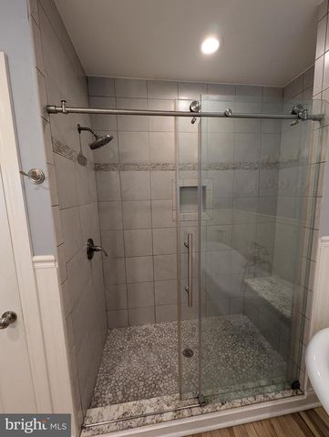 4500 RIDGE AVE, Halethorpe, MD 21227