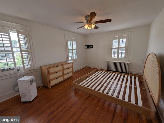 4500 RIDGE AVE, Halethorpe, MD 21227