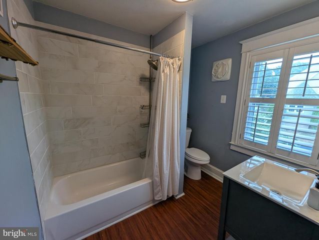 4500 RIDGE AVE, Halethorpe, MD 21227