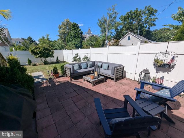 4500 RIDGE AVE, Halethorpe, MD 21227