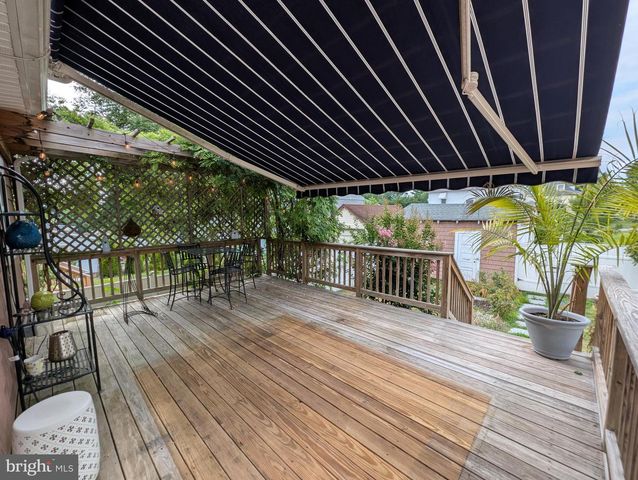 4500 RIDGE AVE, Halethorpe, MD 21227