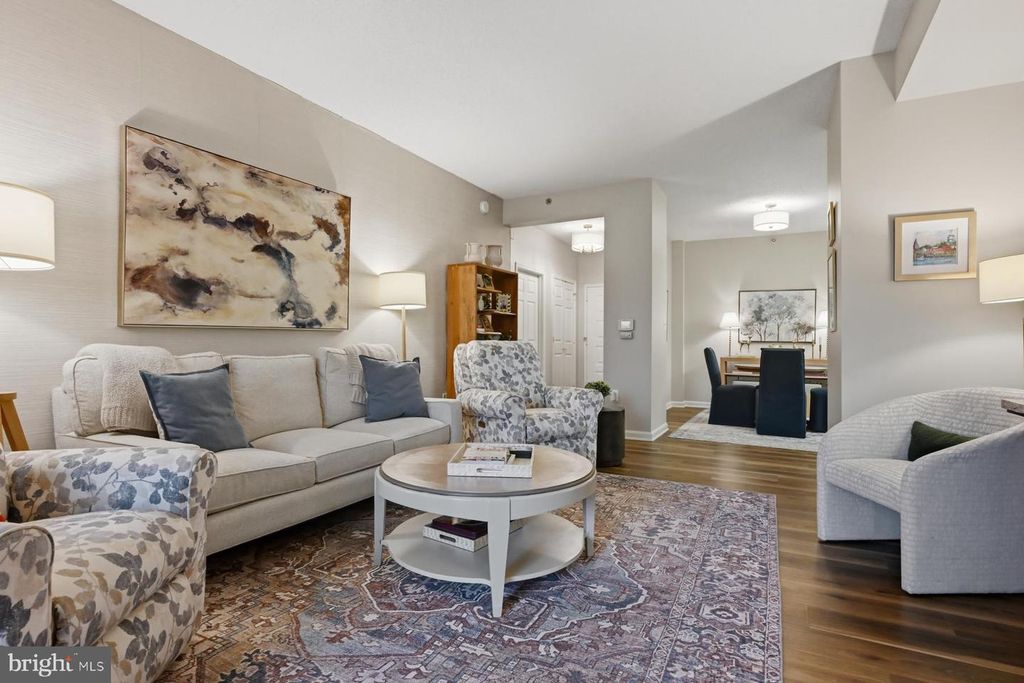 Image 15 of property listing at 940 ASTERN WAY #304, Annapolis, MD 21401