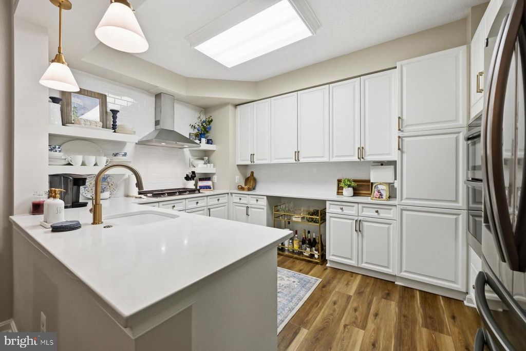 Image 9 of property listing at 940 ASTERN WAY #304, Annapolis, MD 21401