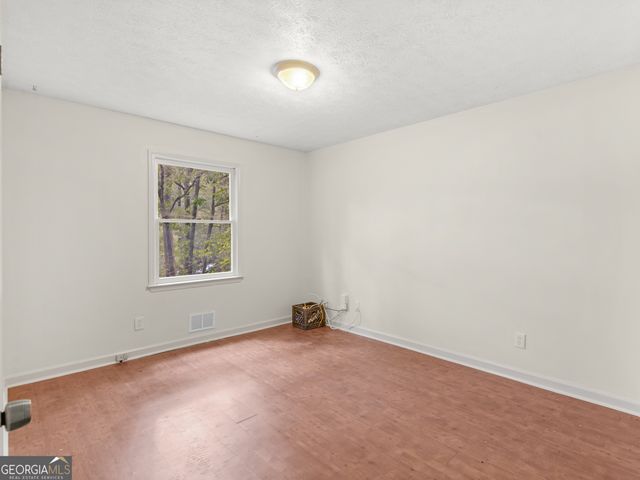 240 Briarcliff Place, Stockbridge, GA 30281