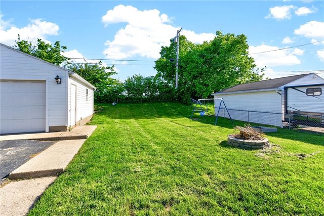 2437 N Aragon Avenue, Kettering, OH 45420
