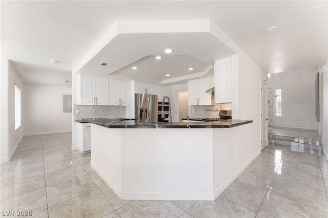 3116 Ocean Port Drive, Las Vegas, NV 89117