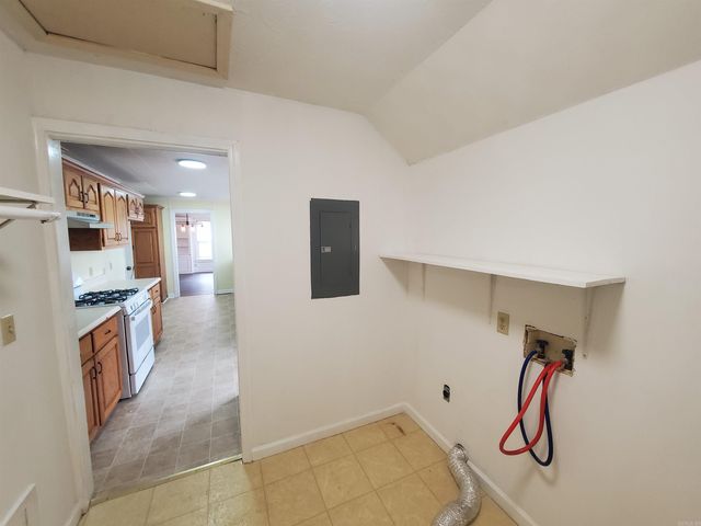 681 S Garfield Street, Piggott, AR 72454