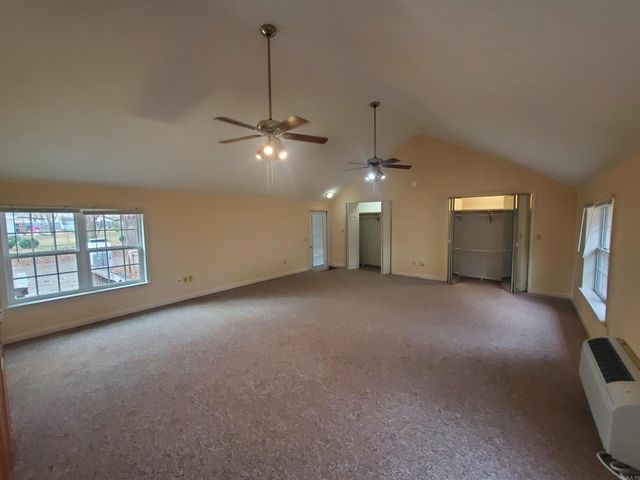 681 S Garfield Street, Piggott, AR 72454
