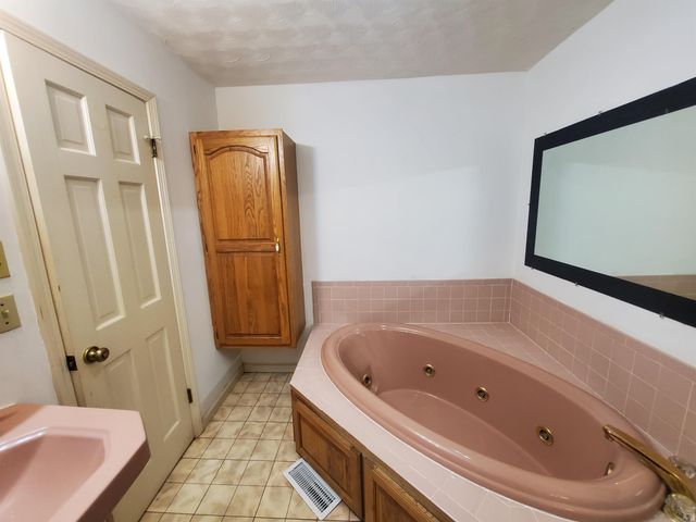 681 S Garfield Street, Piggott, AR 72454
