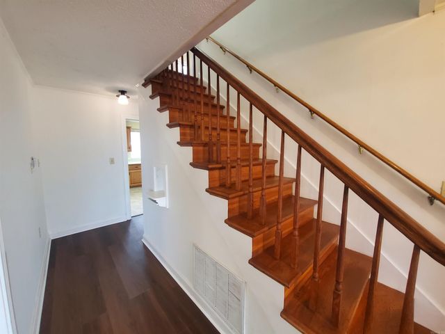 681 S Garfield Street, Piggott, AR 72454