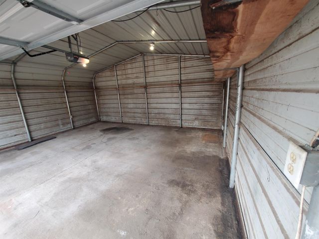 681 S Garfield Street, Piggott, AR 72454