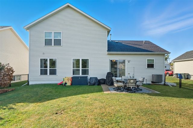 2812 29th Avenue SW, Cedar Rapids, IA 52404