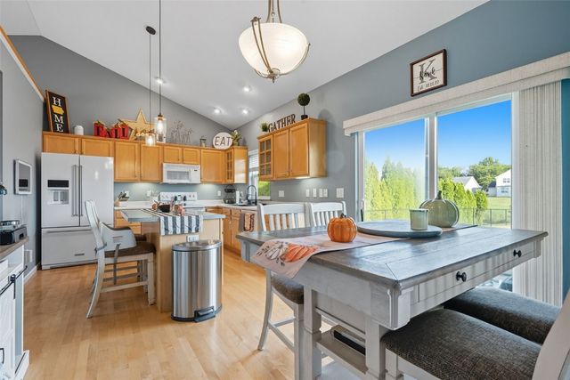 2812 29th Avenue SW, Cedar Rapids, IA 52404