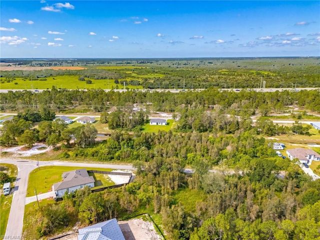 3224 Ruth LN, Lehigh Acres, FL 33976
