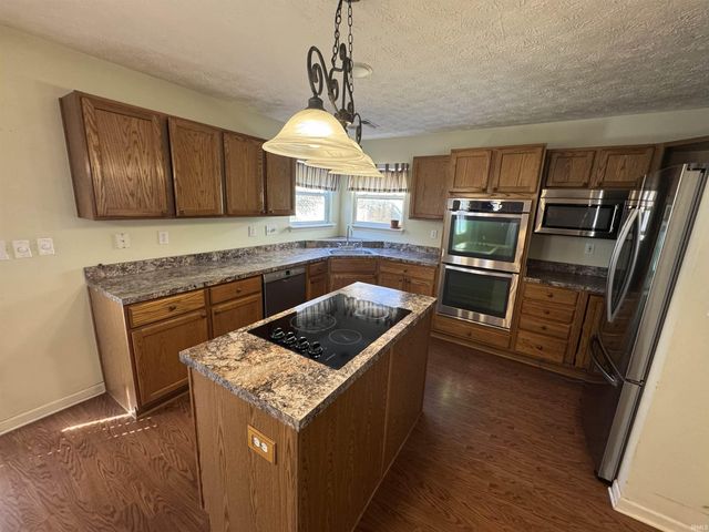 2106 Longspur Drive, West Lafayette, IN 47906