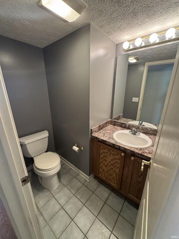 2106 Longspur Drive, West Lafayette, IN 47906