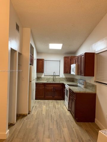 1008 SW 8th Street 1008, Hallandale Beach, FL 33009
