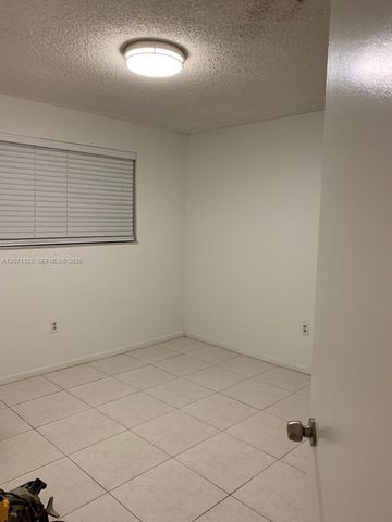 1008 SW 8th Street 1008, Hallandale Beach, FL 33009