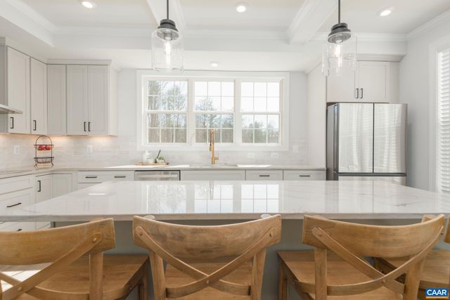 1 WHISPERWOOD CT, Troy, VA 22974