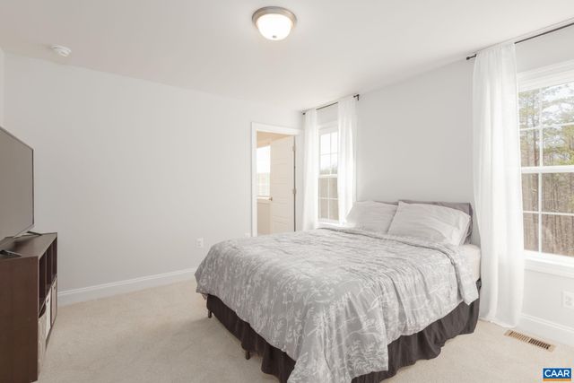 1 WHISPERWOOD CT, Troy, VA 22974