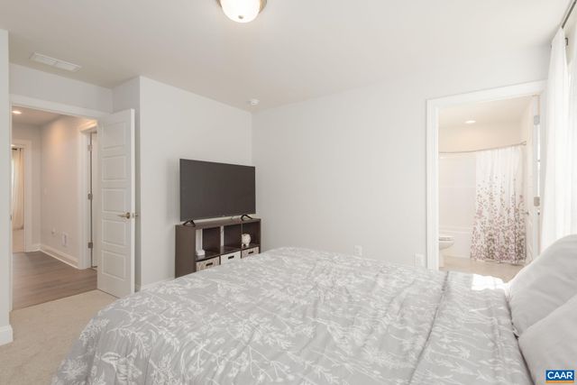 1 WHISPERWOOD CT, Troy, VA 22974