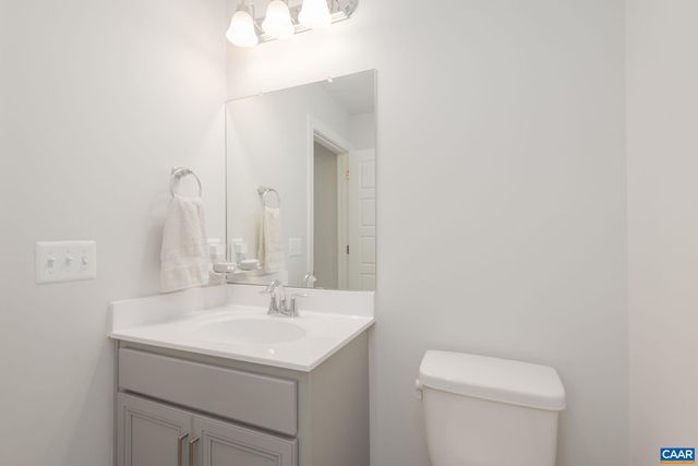 1 WHISPERWOOD CT, Troy, VA 22974