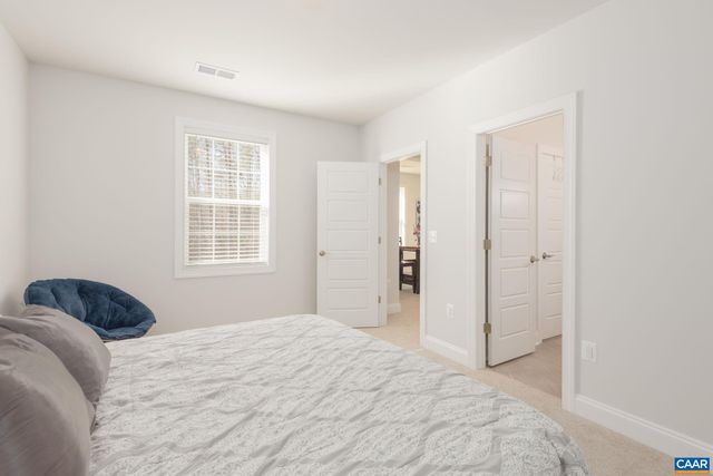 1 WHISPERWOOD CT, Troy, VA 22974