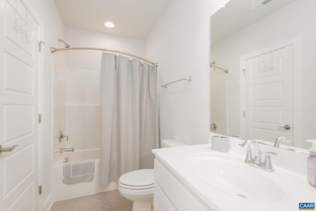 1 WHISPERWOOD CT, Troy, VA 22974