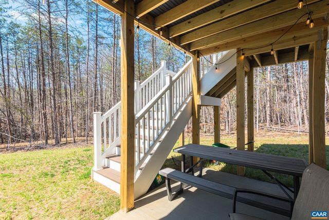 1 WHISPERWOOD CT, Troy, VA 22974